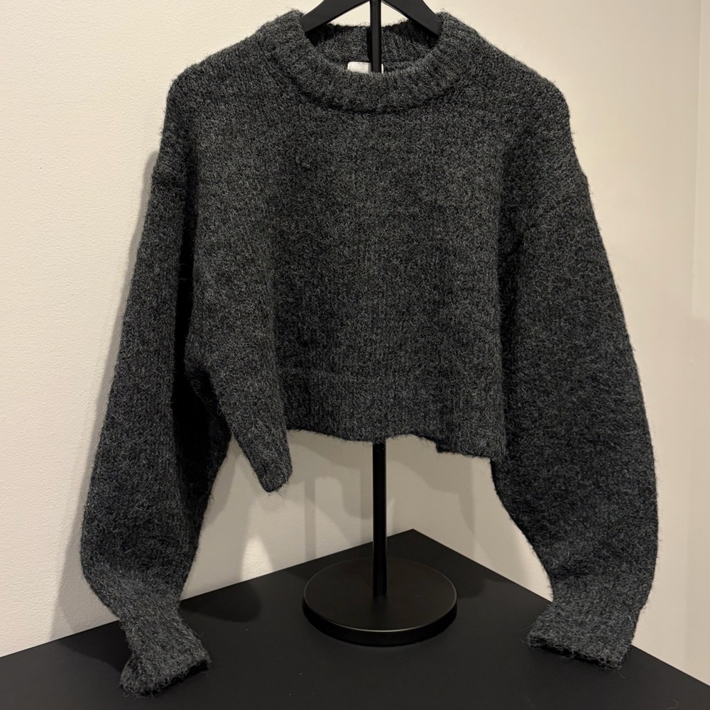 H&M Dark Gray Women's Crew Neck Sweater